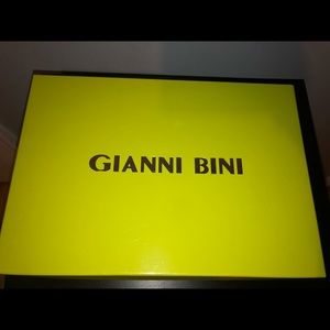 Gianni Bini Size 8M